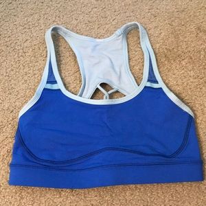 Lululemon bra size 4